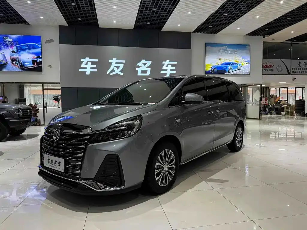 Buick GL8 2023 из CN, фото 1