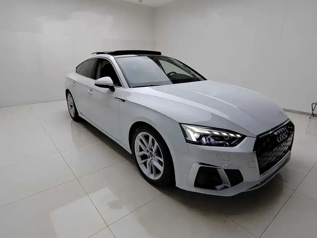 Audi A5 (Import) — фото 2