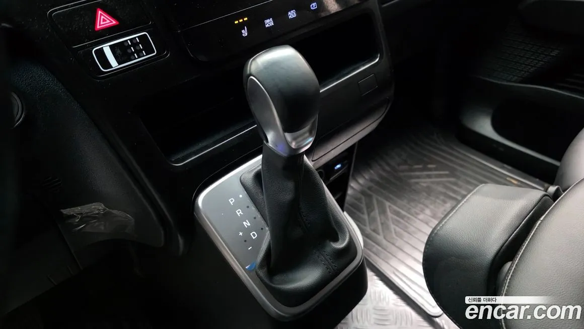 Hyundai Staria — фото 9