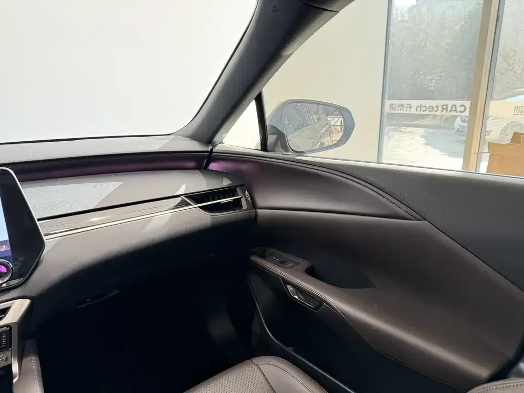 Lexus RX 2025 из CN, фото 2