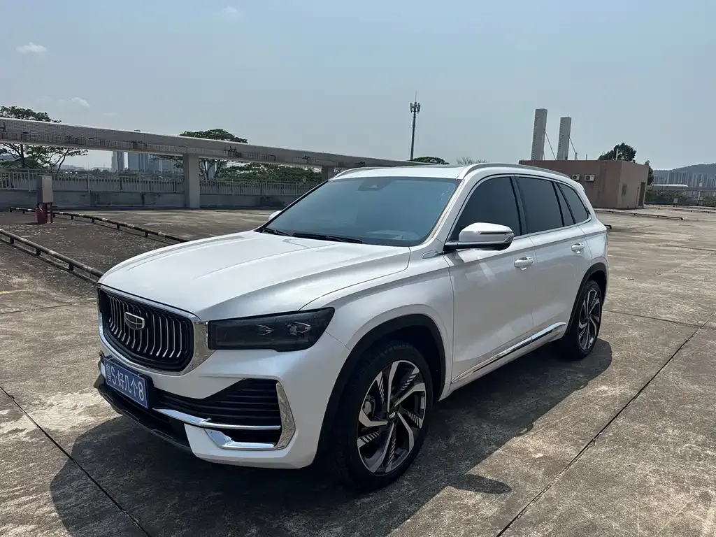 Geely Xingyue L — фото 1