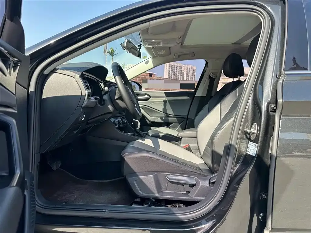 Volkswagen Sagitar 2022 из CN, фото 8