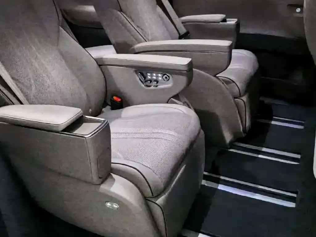 XPeng X9 2025 из CN, фото 7