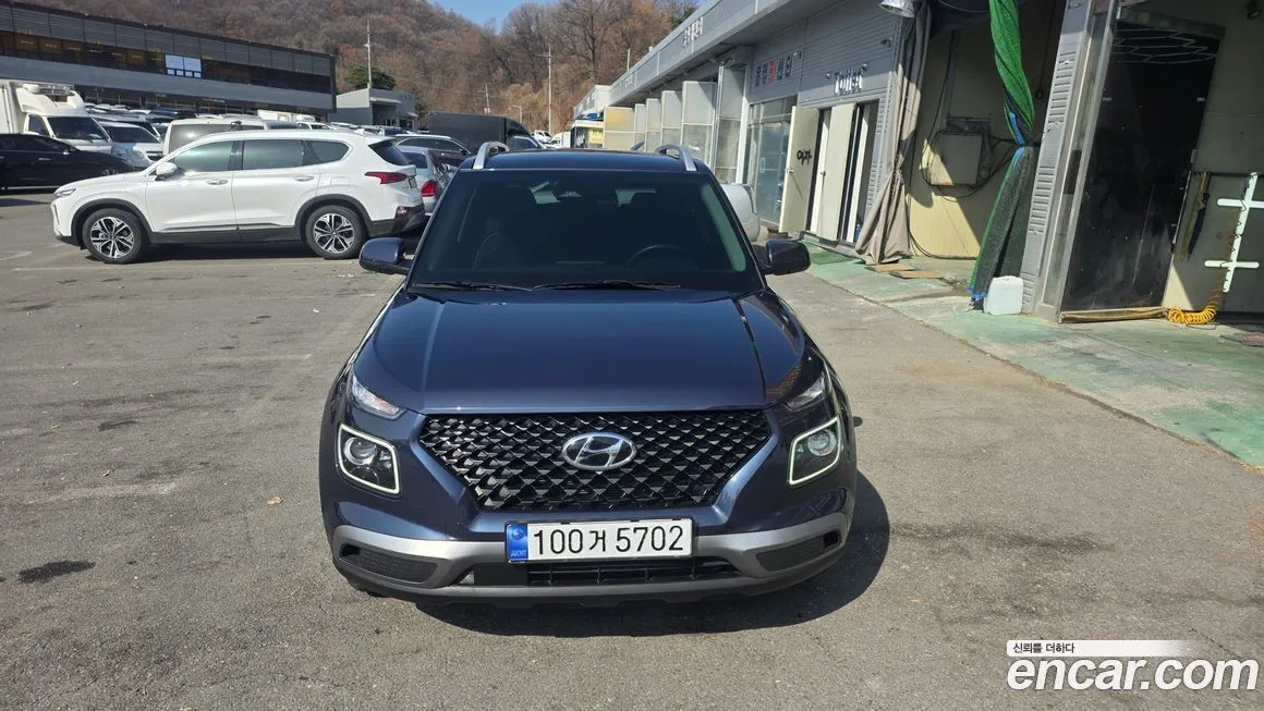 Hyundai Venue — фото 2