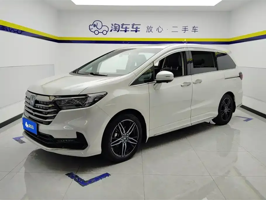 Honda Odyssey — фото 1
