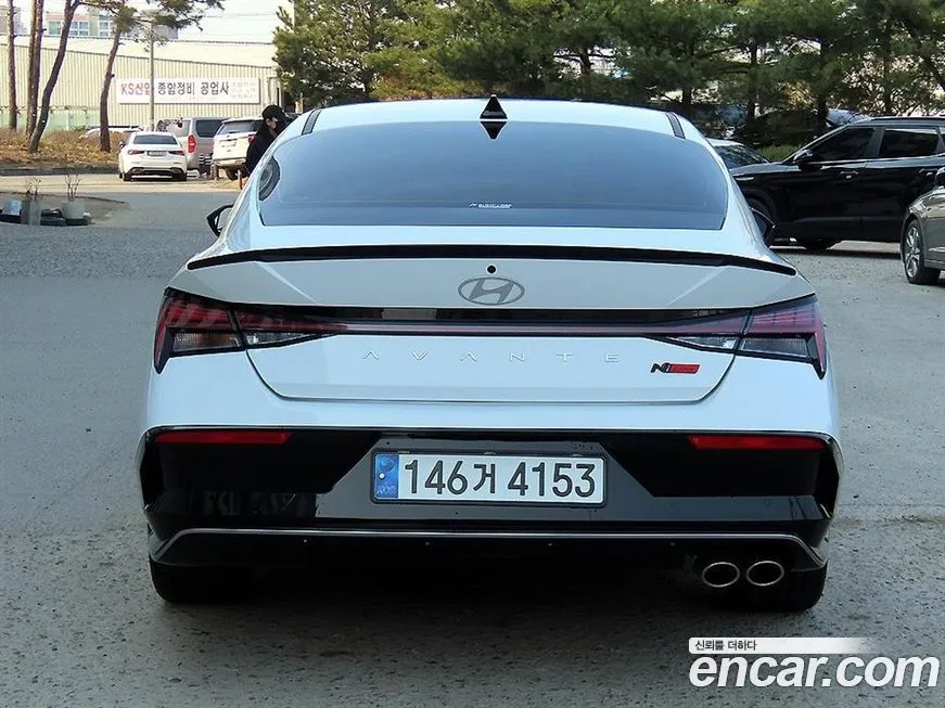 Hyundai AVANTE — фото 3