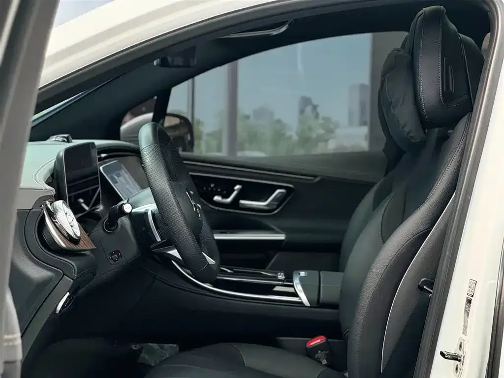 Mercedes-Benz EQE SUV 2025 из CN, фото 10