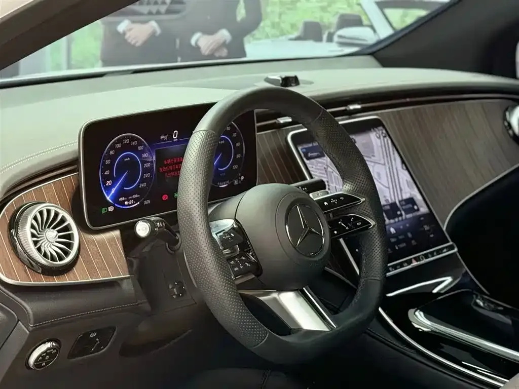 Mercedes-Benz EQE SUV 2025 из CN, фото 8