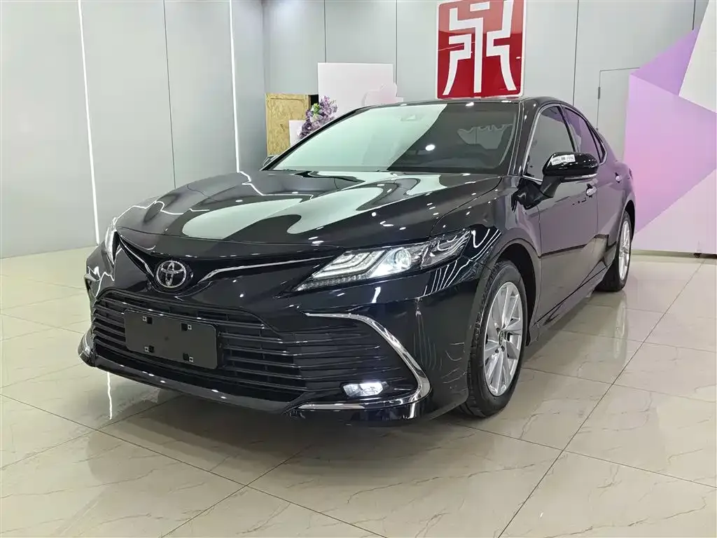 Toyota Camry 2022 из CN, фото 1