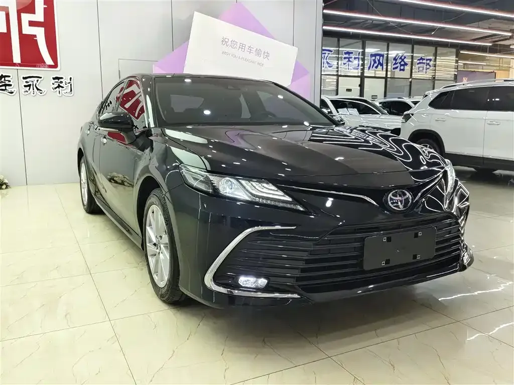 Toyota Camry 2022 из CN, фото 4