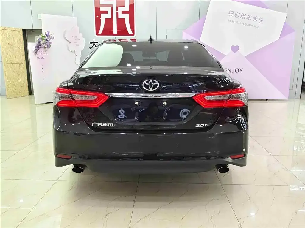 Toyota Camry 2022 из CN, фото 2