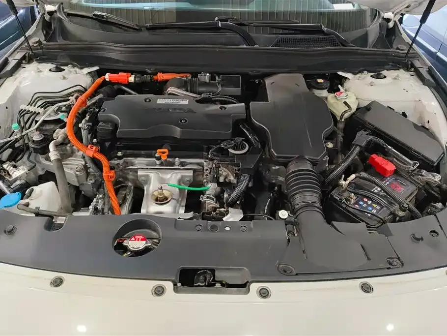 Honda Accord — фото 6