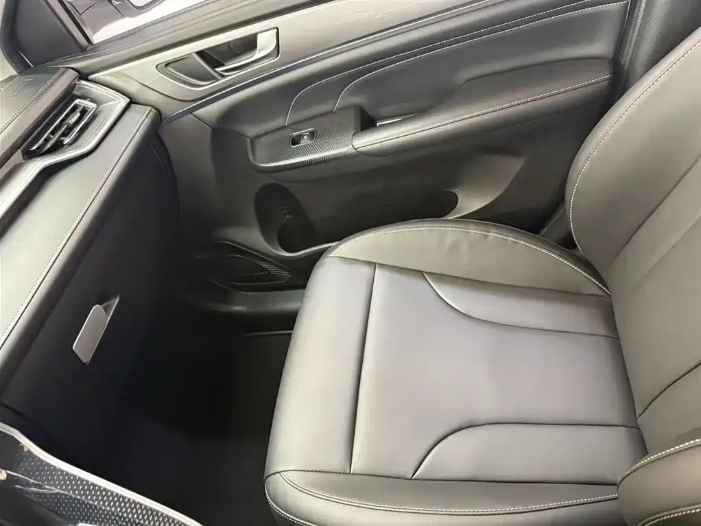 Haval M6 2022 из CN, фото 8