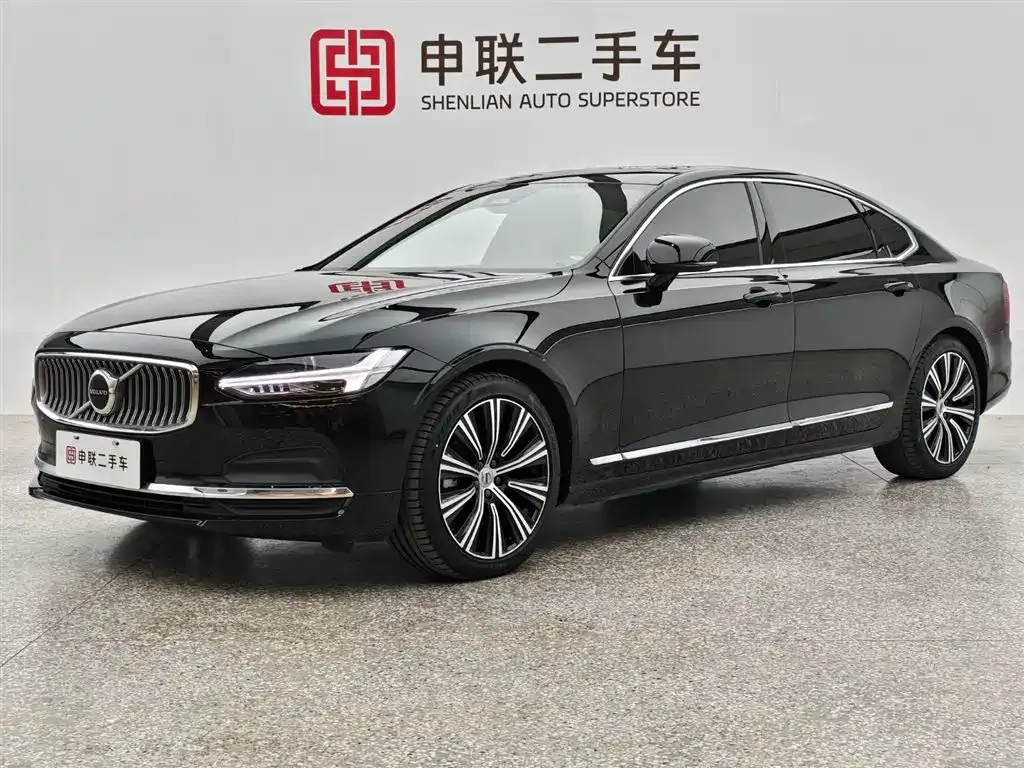 Volvo S90 — фото 1