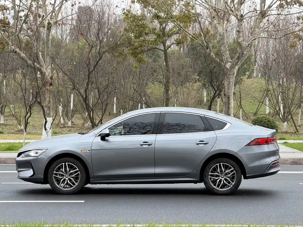 BYD Qin PLUS 2025 из CN, фото 8