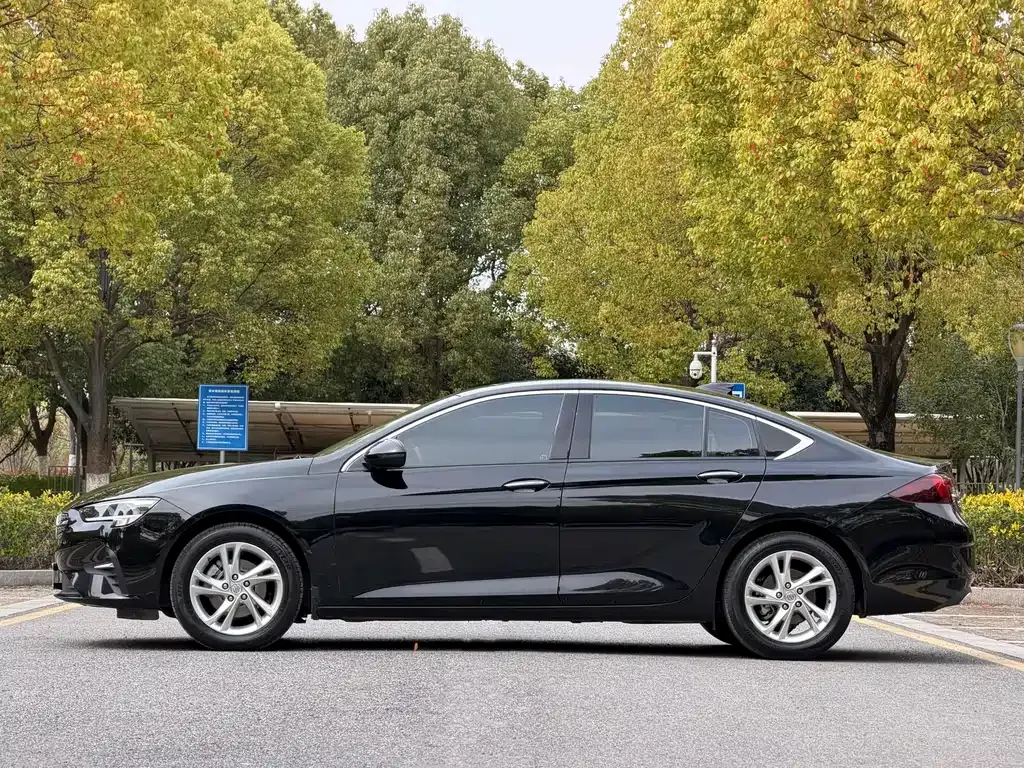 Buick Regal 2023 из CN, фото 5