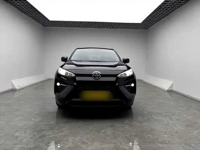 Toyota Wildlander 2023 из CN, фото 2