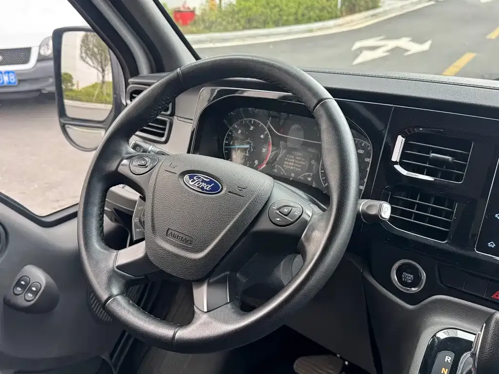 Ford Transit Custom 2021 из CN, фото 7