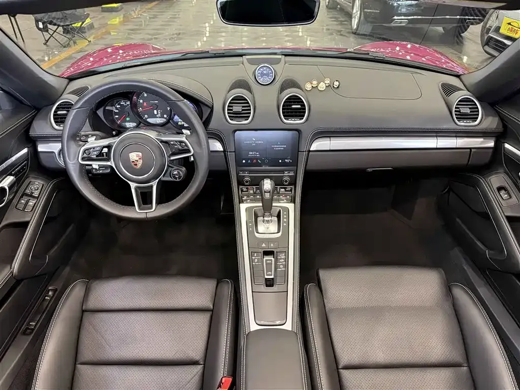 Porsche 718 2025 из CN, фото 6
