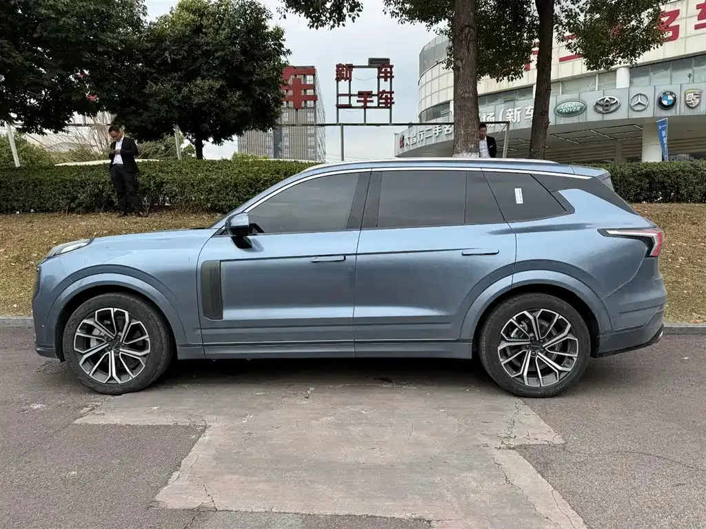 Lynk & Co 09 2024 из CN, фото 9