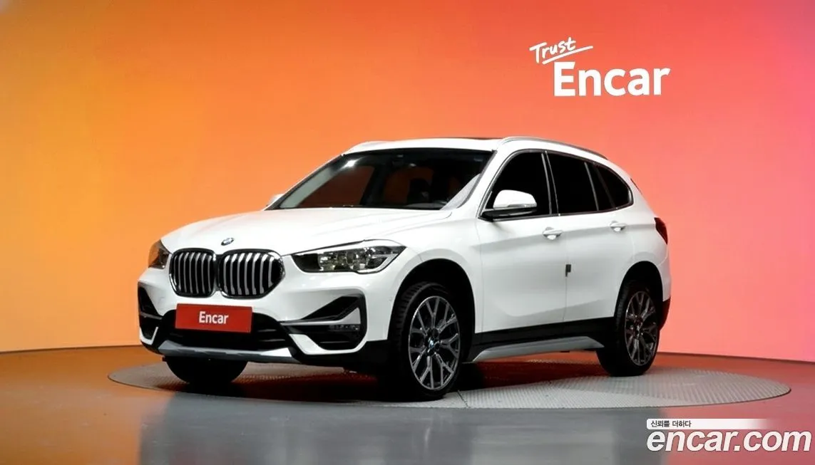 BMW X1 — фото 1