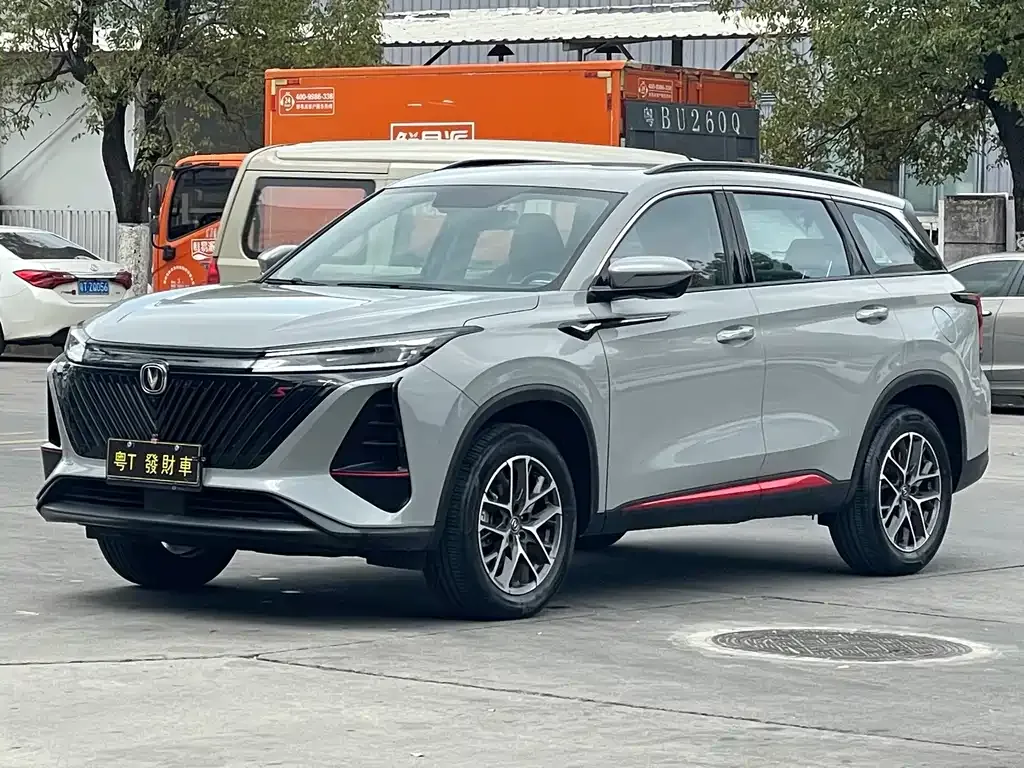 Changan CS75PLUS — фото 9