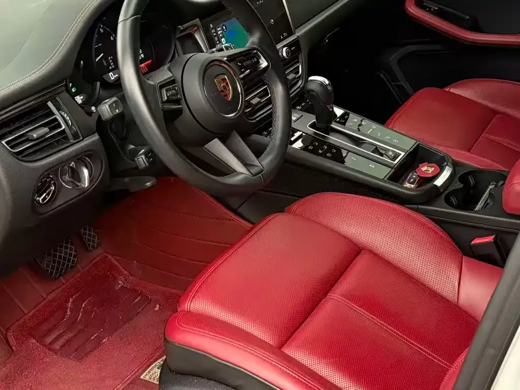 Porsche Macan 2023 из CN, фото 3