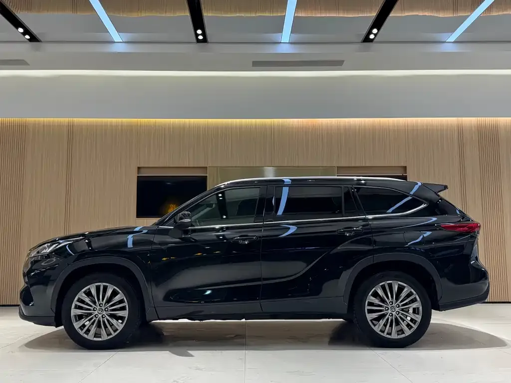 Toyota Highlander 2024 из CN, фото 9