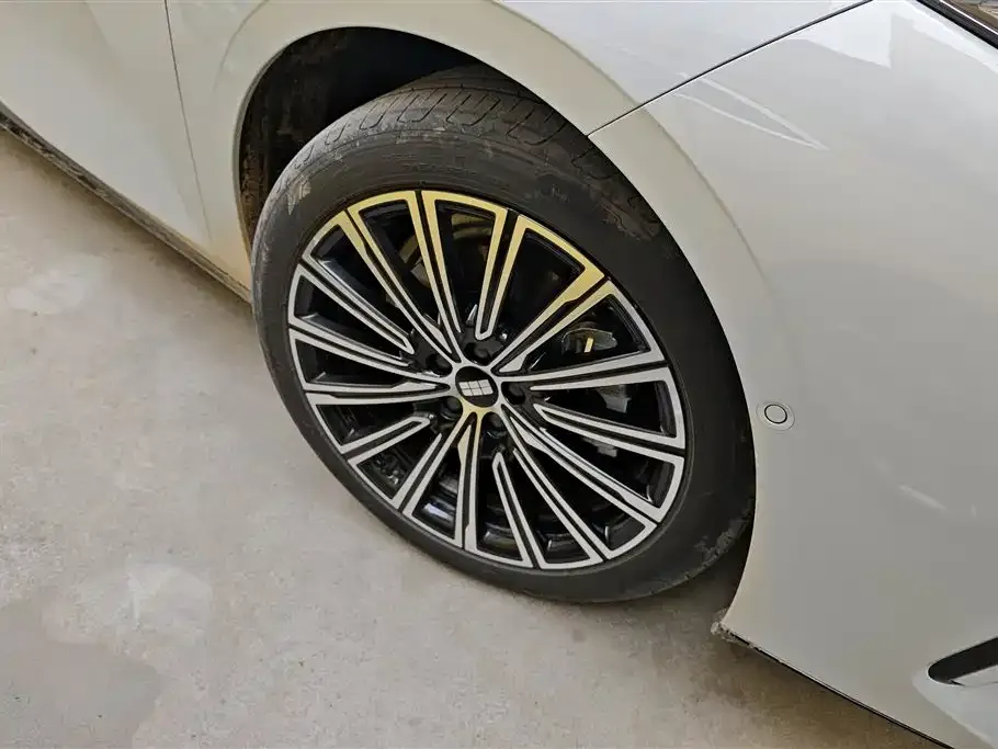 Geely Galaxy Xingyao 8 2025 из CN, фото 2