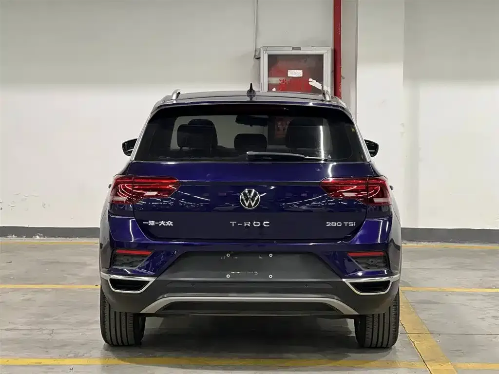 Volkswagen T-Roc — фото 5