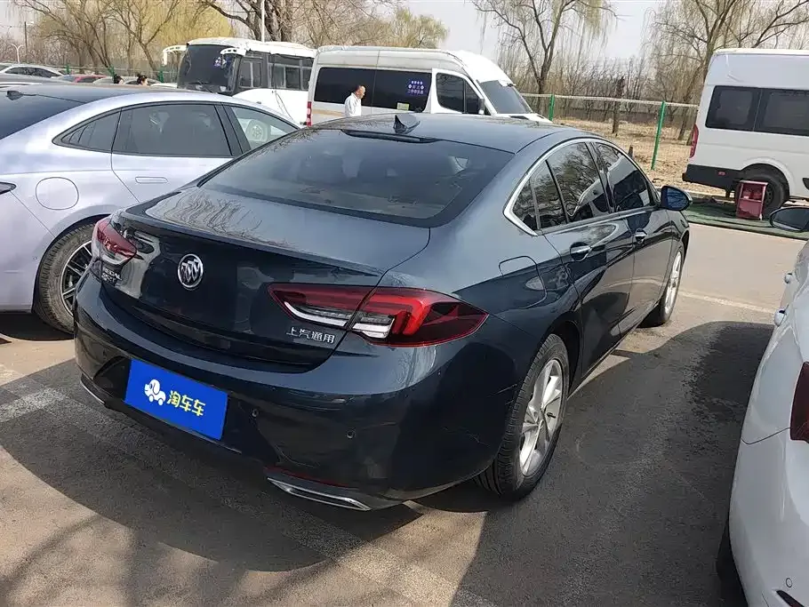Buick Regal — фото 10
