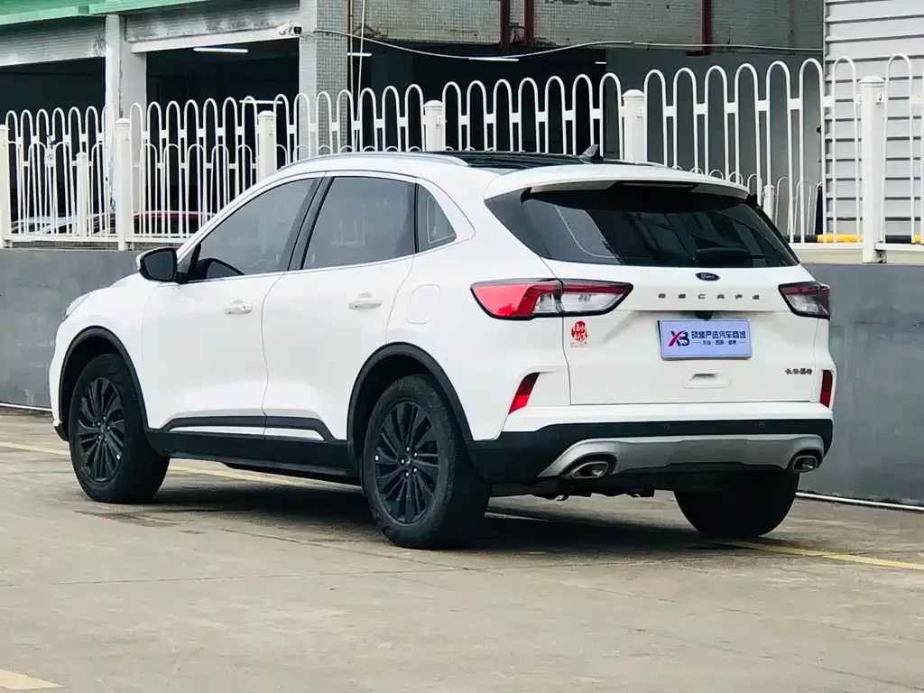 Ford Escape 2024 из CN, фото 6