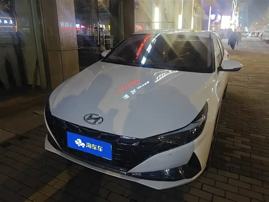 Hyundai Elantra 2023 из CN, фото 3