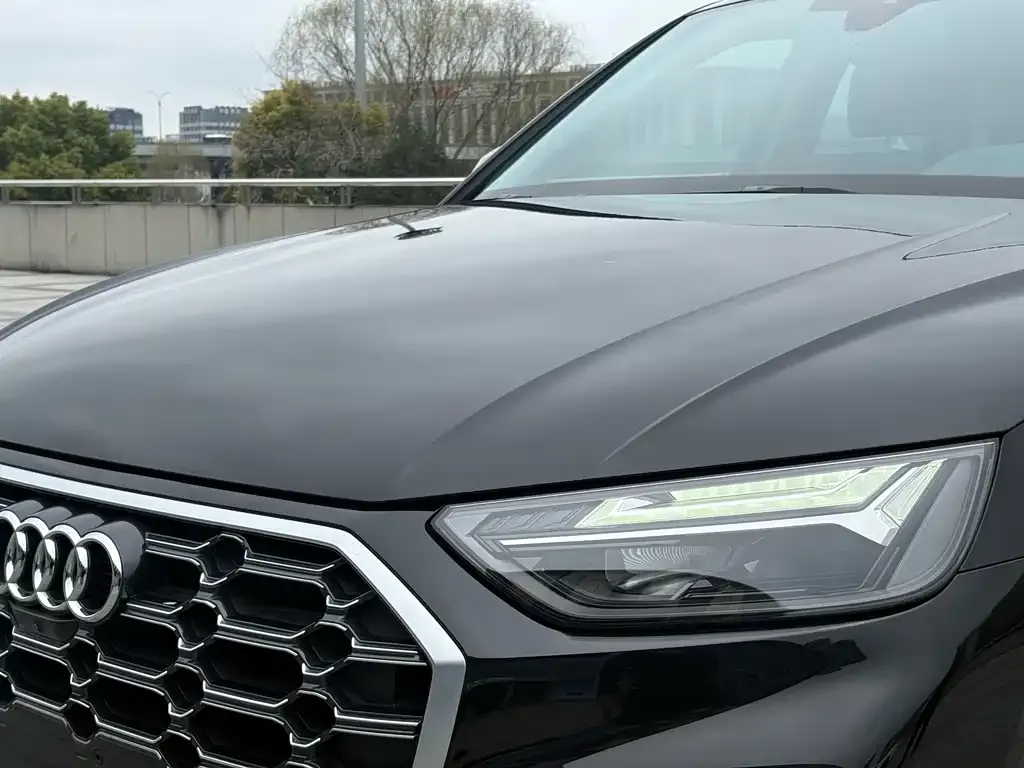 Audi Q5L 2023 из CN, фото 3