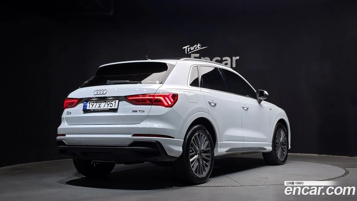 Audi Q3 2023 из KR, фото 5