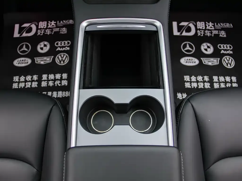 Tesla Model Y 2021 из CN, фото 8