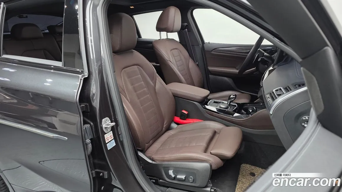 BMW X4 2023 из KR, фото 9