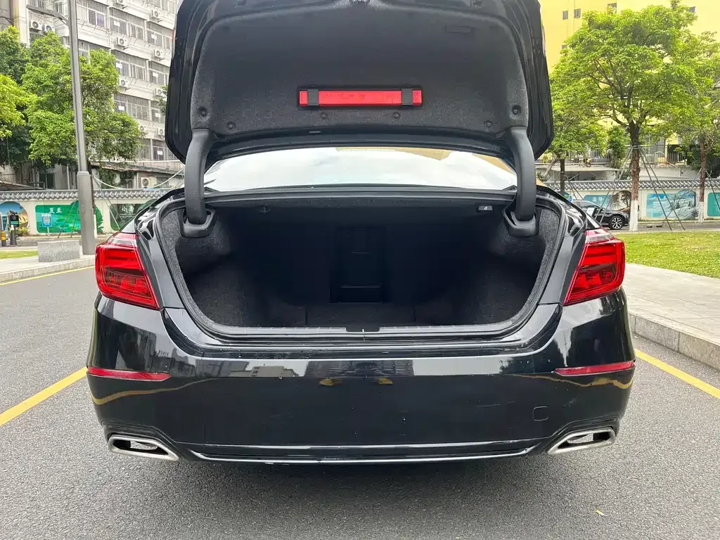Honda Inspire 2022 из CN, фото 10