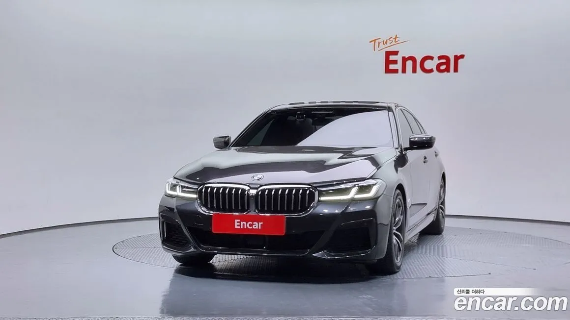 BMW 5-Series 2021 из KR, фото 2