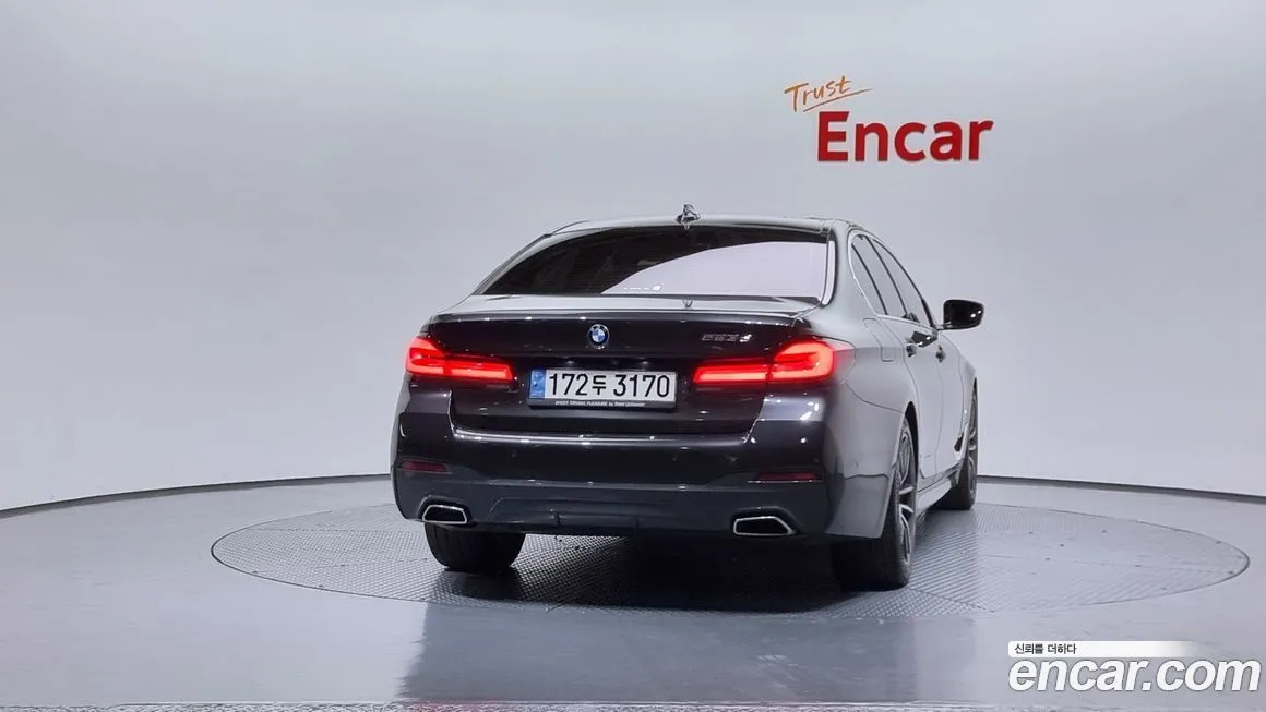 BMW 5-Series 2021 из KR, фото 10