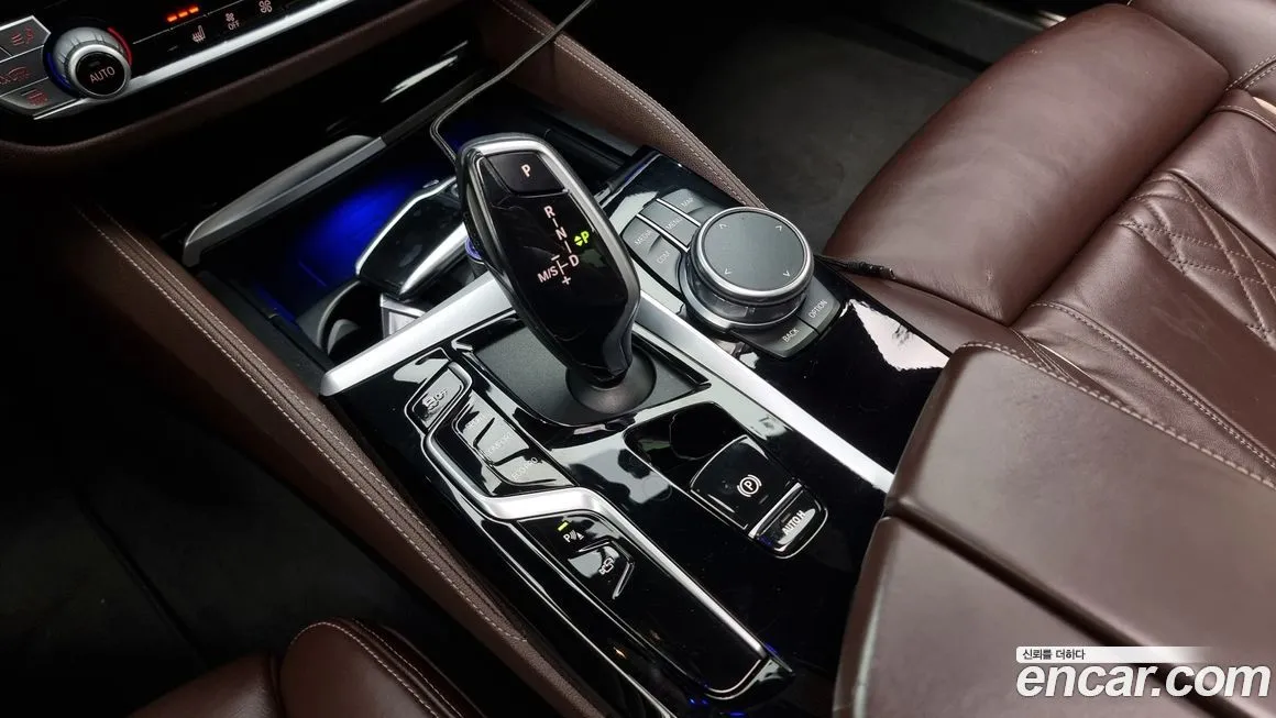 BMW 5-Series 2021 из KR, фото 4