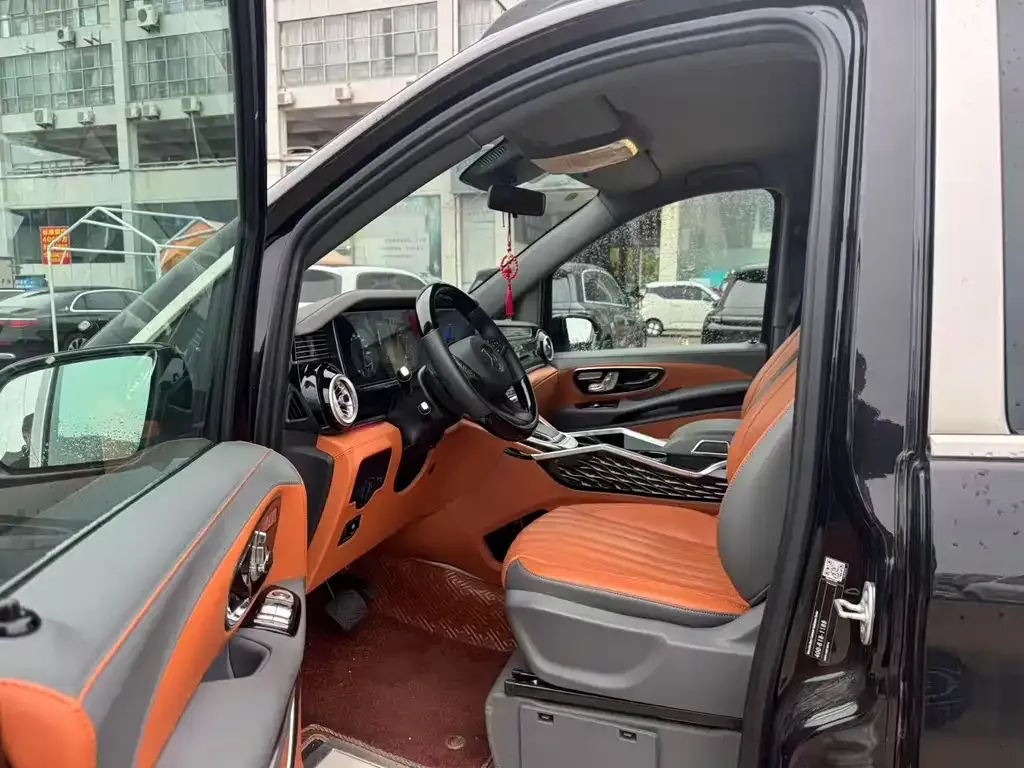 Mercedes-Benz Vito 2024 из CN, фото 4