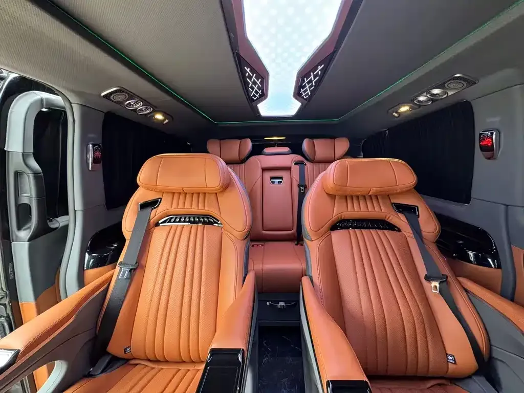 Mercedes-Benz Vito 2024 из CN, фото 8