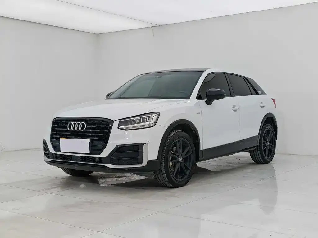 Audi Q2L 2021 из CN, фото 1