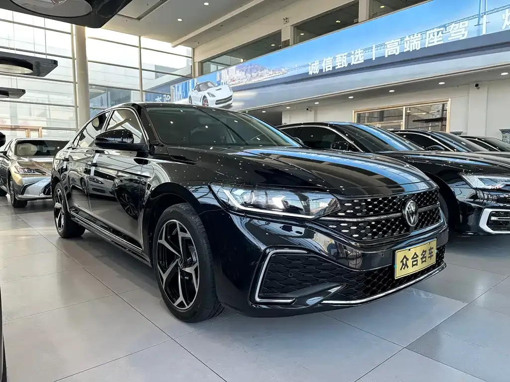 Volkswagen Passat 2025 из CN, фото 2