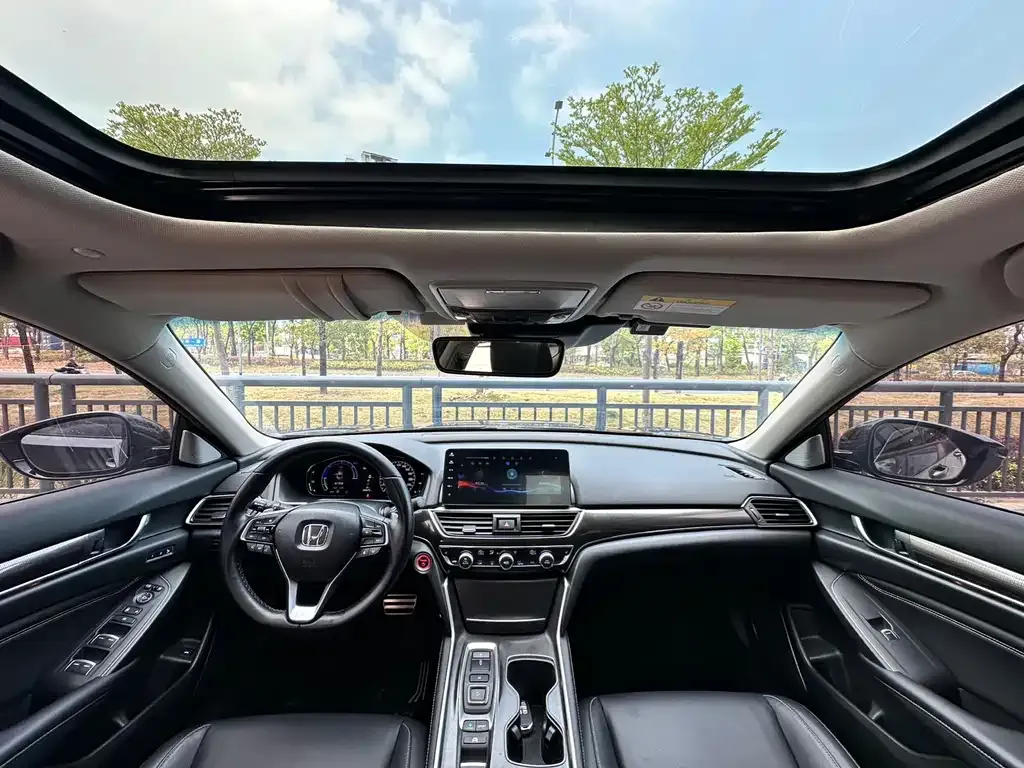 Honda Accord 2023 из CN, фото 8