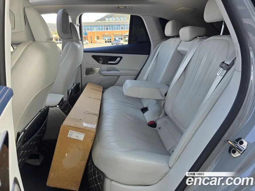 Mercedes-Benz EQE 2023 из KR, фото 3