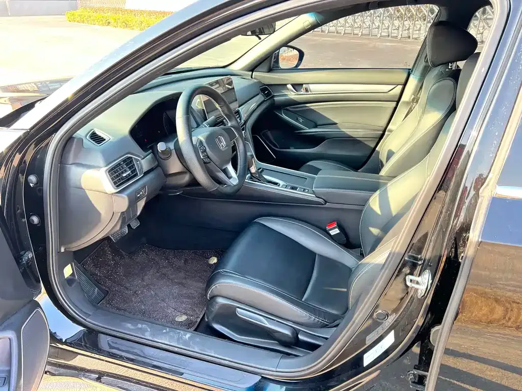 Honda Inspire 2022 из CN, фото 3