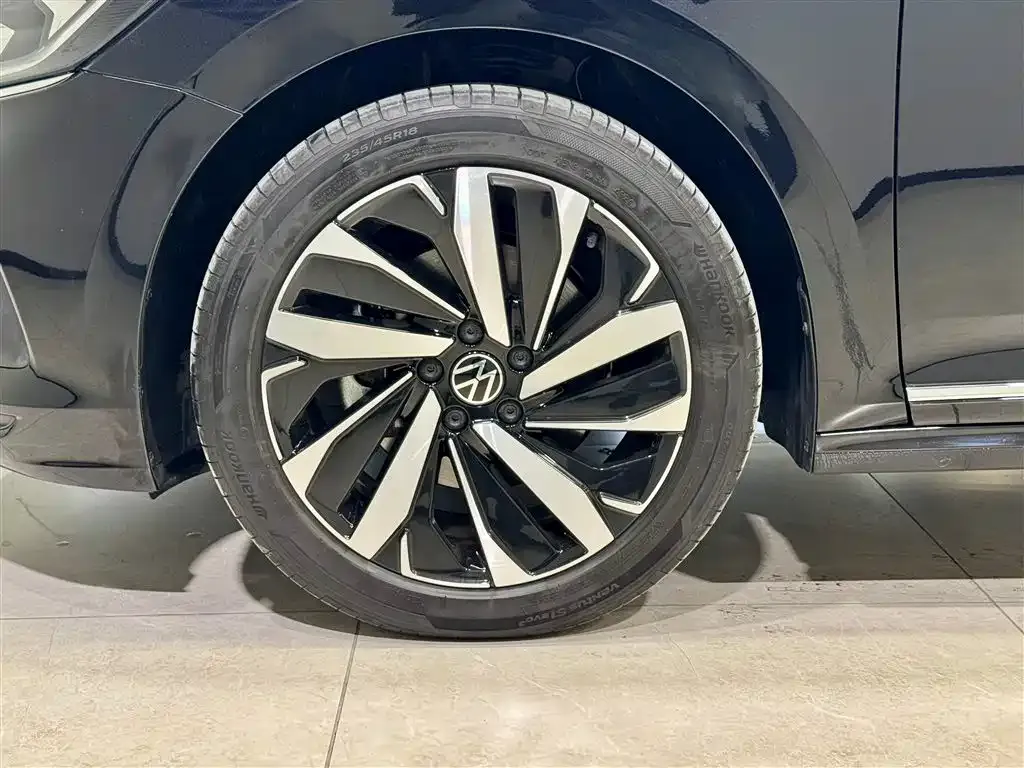 Volkswagen Passat — фото 2