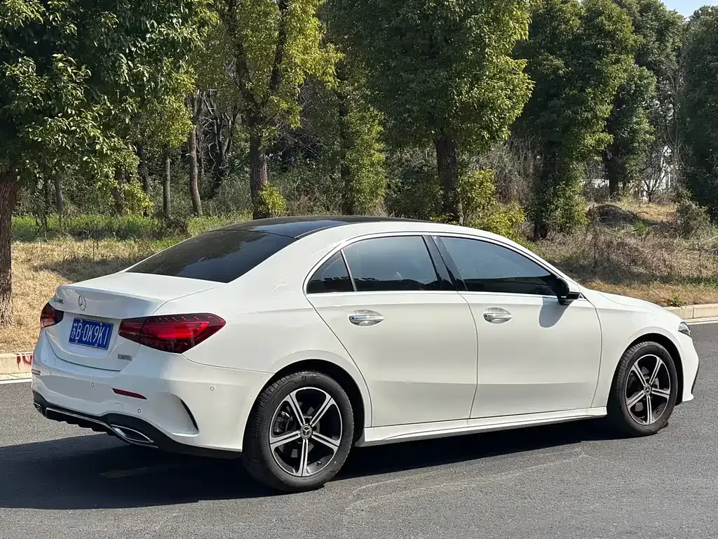 Mercedes-Benz A-Class 2024 из CN, фото 6